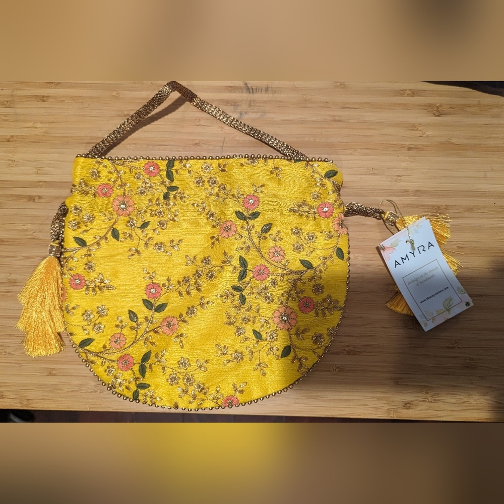 Indian Floral Potli Drawstring Nag